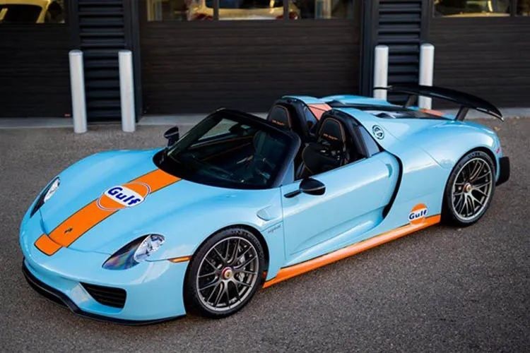 仅有2台的特别定制Gulf版保时捷918 Spyder