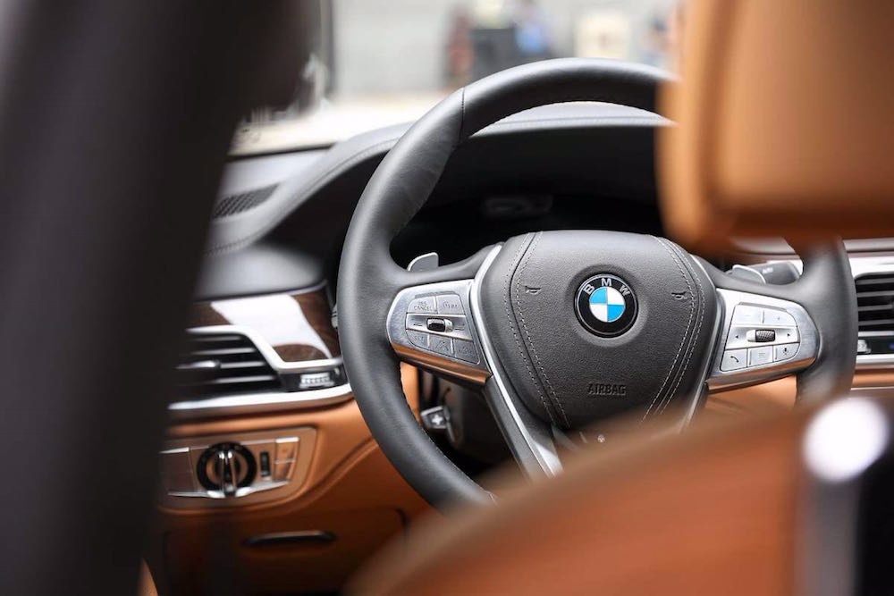 开宝马坐宝马 新BMW 7系开辟现代豪华新境