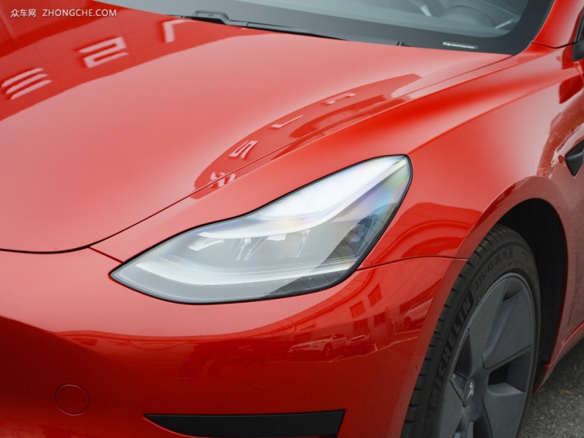 忠于颜值，始于安全 极氪001对比特斯拉Model 3