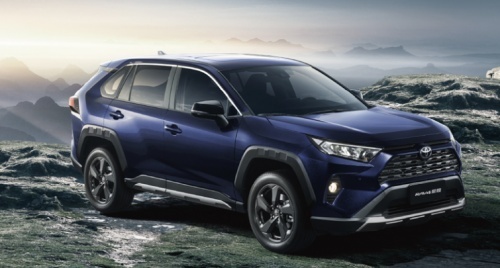 时尚大气的一汽丰田RAV4荣放，品质高值得选择