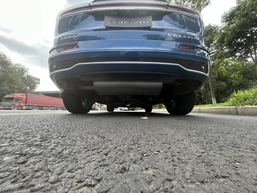 豪华汽车，到底该长什么样？试驾全新林肯冒险家