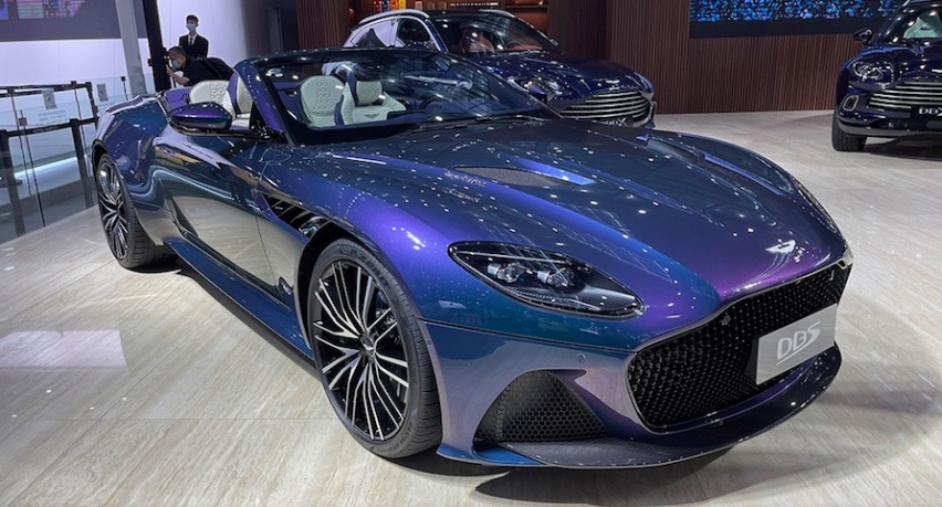 实拍阿斯顿•马丁DBS，售价突破500万，国内限售仅一台