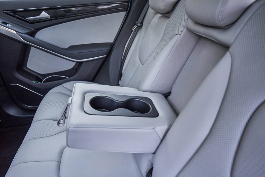 试驾福特领界 EV ：百年福特的品牌底蕴