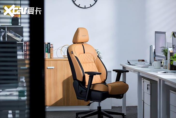 保时捷推出中式菜刀！车企这么不务正业？