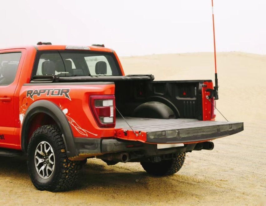 Cars01试驾丨征战沙场手到“禽”来 体验全新福特F-150猛禽