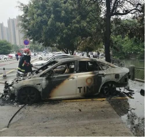 透过老罗的道歉信，看广汽新能源Aion S自燃起火事件
