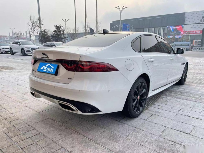 二线中大豪华车型 除了沃尔沃S90还有谁