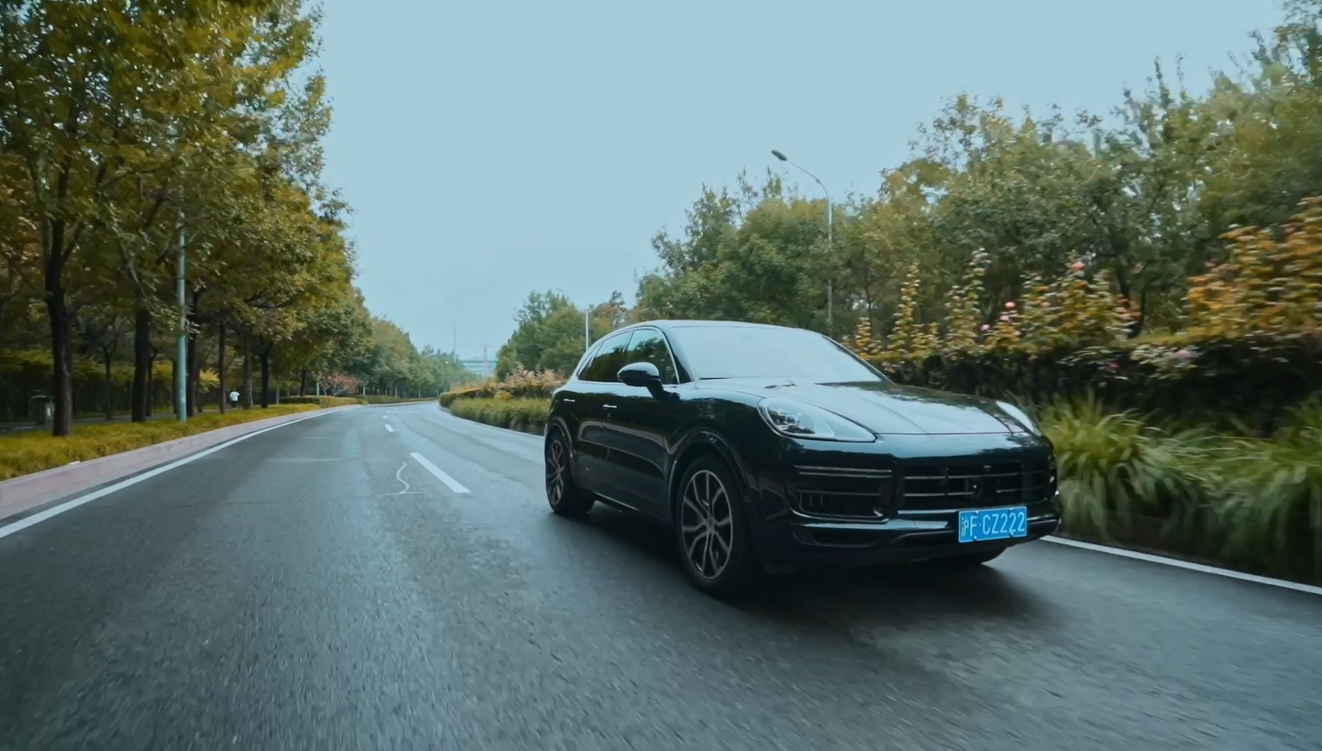 ԼݱʱCayenne TurboȤɣ