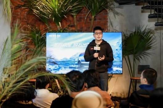 冬有你至 极石出发，极石汽车全国首批车主交付开启
