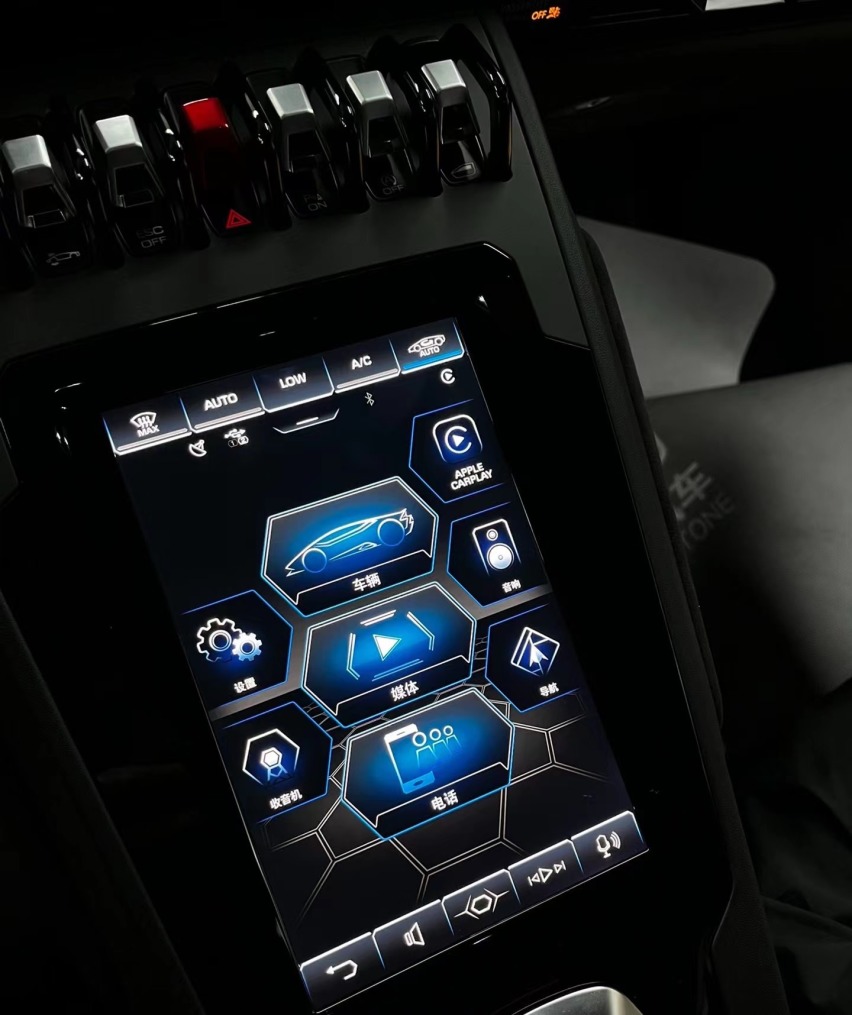 兰博基尼EVO 升级carplay 手机同屏系统