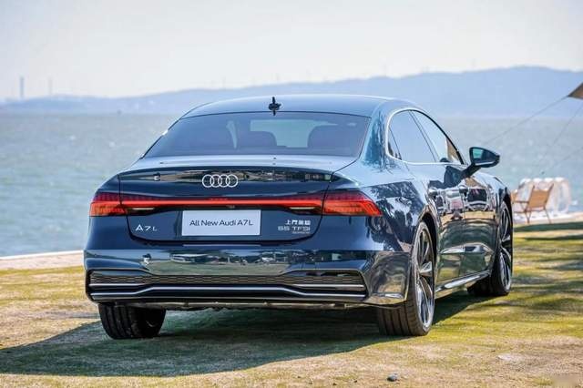 奥迪，重新出发——试驾上汽奥迪全新A7L、Q5 e-tron