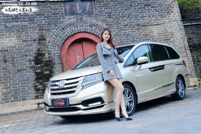 提升全家出行品质，你需要这样一款MPV！