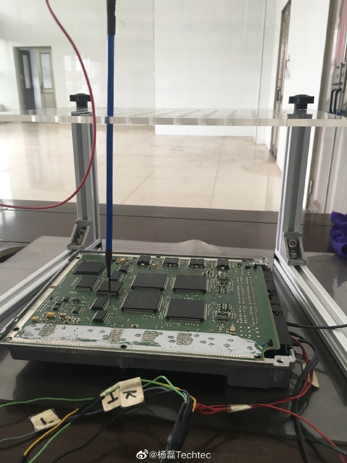 奔驰CL600 5.5T德国Techtec刷电脑刷ECU改装