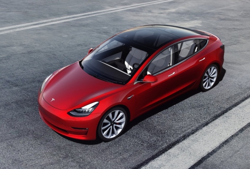 重新找回状态?特斯拉Model 3六月销量破两万!网友:命真硬