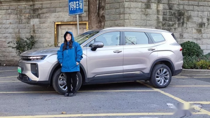 试驾官丨评测睿蓝9，10万级纯电7座SUV，还能换电？