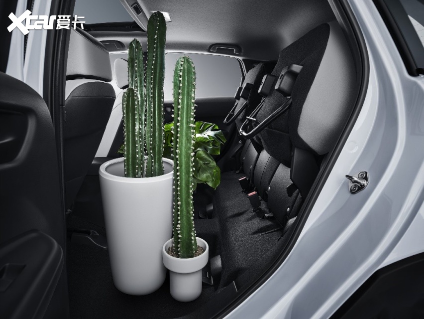 年轻人出行搭子,买车首选必是新飞度-爱卡汽车爱咖号