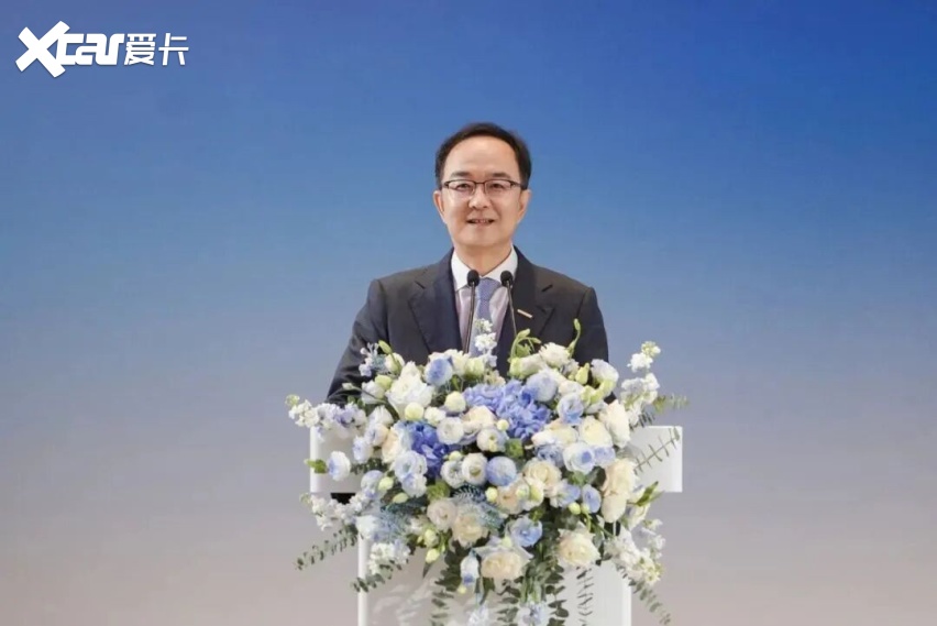 从吉利与蔚来充换电双向入股，看“新共生”的第三种答案