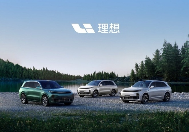 坦克700 Hi4-T上市；理想全年营收破千亿；智己L6全球首秀