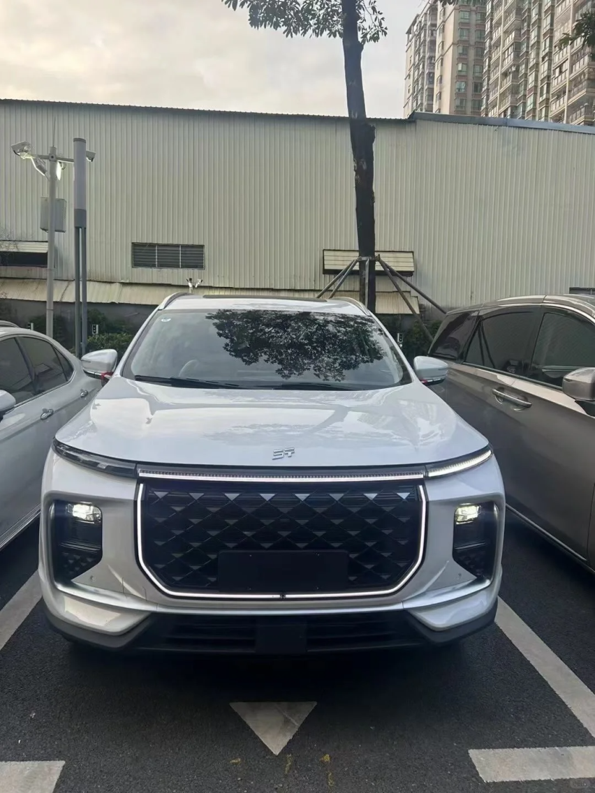 插电混动SUV，纯电续航108km，捷途山海L9日常通勤不用加油