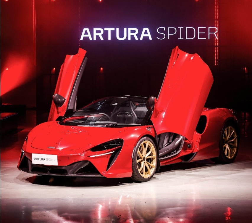迈凯伦Artura Spider国内首发，硬顶敞篷＋混动