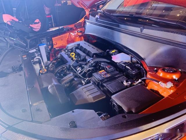 购置税、保险和保养都包了！油耗只需5.4L，全新一代傲跑不香吗？
