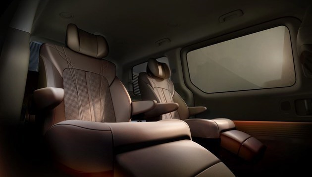 【新车资讯】#现代全新MPV STARIA实车曝光#