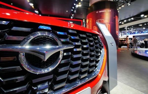 打破桎梏的海马汽车,被低估的海马8S