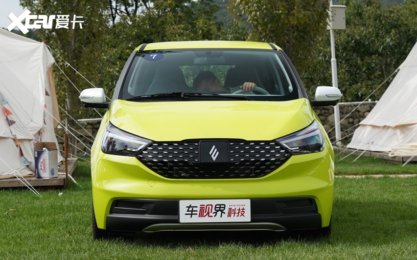 青春版发布了"五项青春福利",包括ev3青春金融礼:18期免息4万定额贷