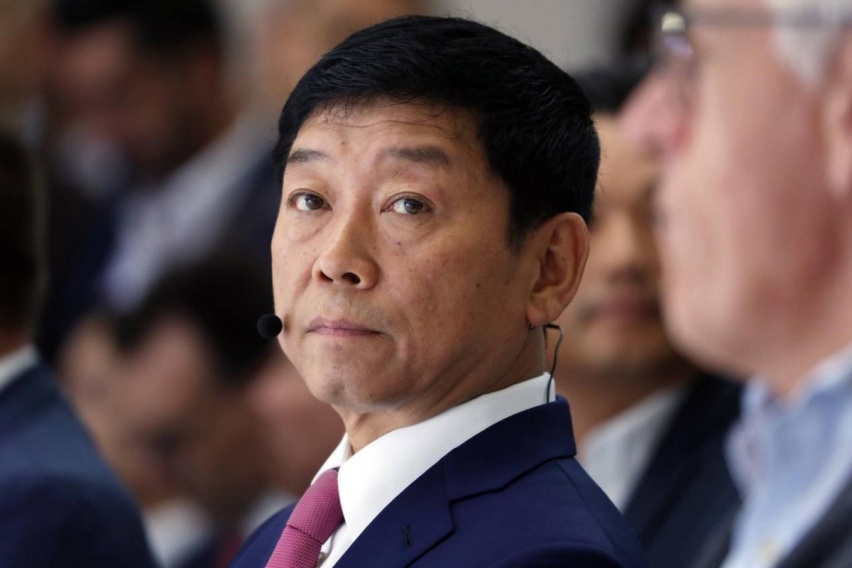 哈弗销量雪崩，坦克销量翻倍，长城的2022是喜是忧？