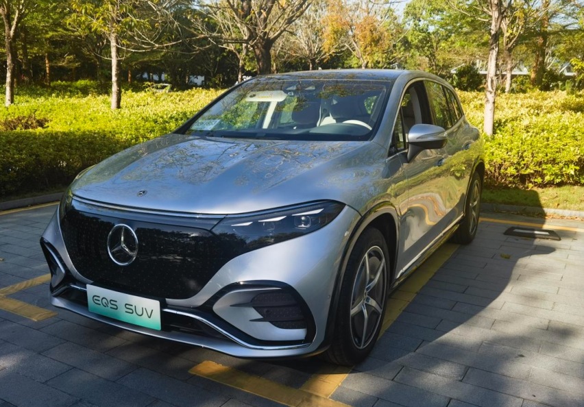 奔驰EQS SUV曝光 有望2023年投放国内市场