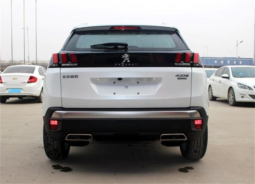 不服输的法系车，211马力+爱信8AT的标志SUV，