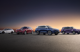 和问界一起问问世界，赛力斯张兴海走进北京问界用户中心