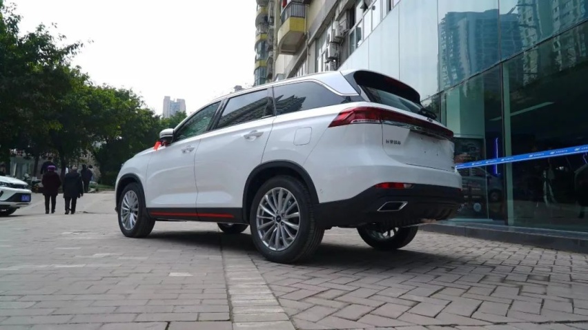 欧尚X7 PLUS提车报告：买车细节都在这里，期待千里长测
