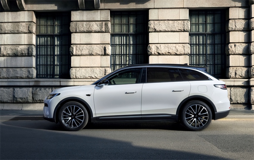 14万多的中型SUV，还是新能源车，零跑C11确实性价比很高了