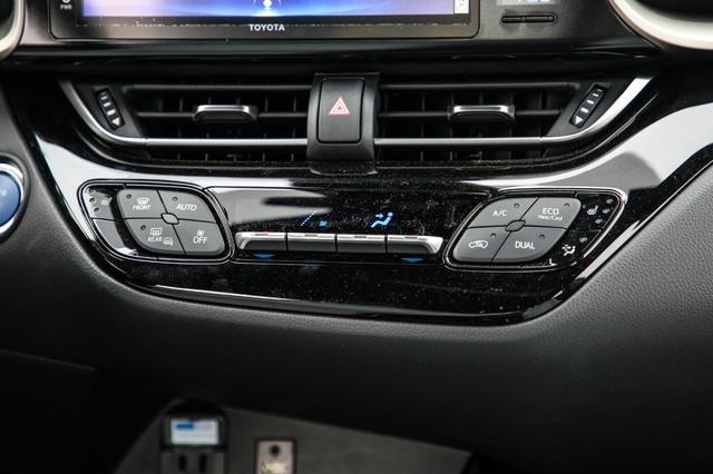 差别在哪？丰田奕泽E进擎对比丰田C-HR EV