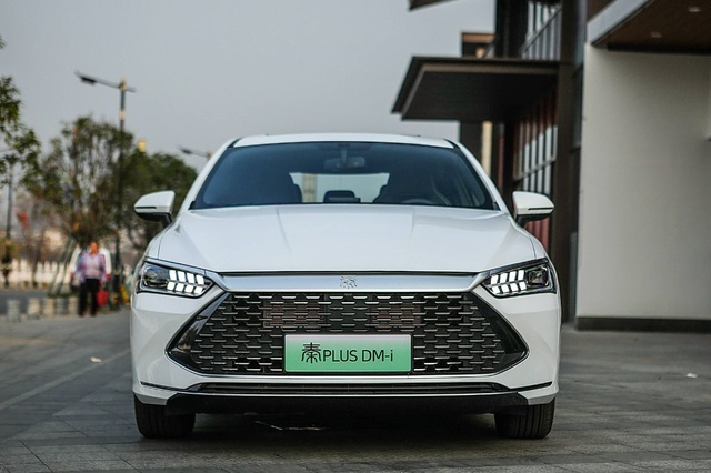 3月轿车销量榜排名：埃安S进前三，特斯拉Model 3只能排第三