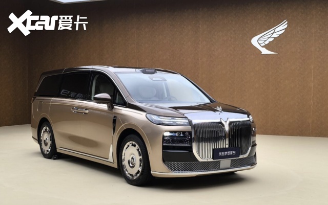 全新岚图梦想家9上市，41.99万起的高端MPV