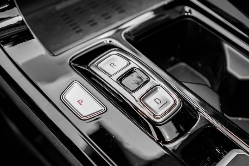 16.98万起售7座MPV，北京现代库斯途购车手册