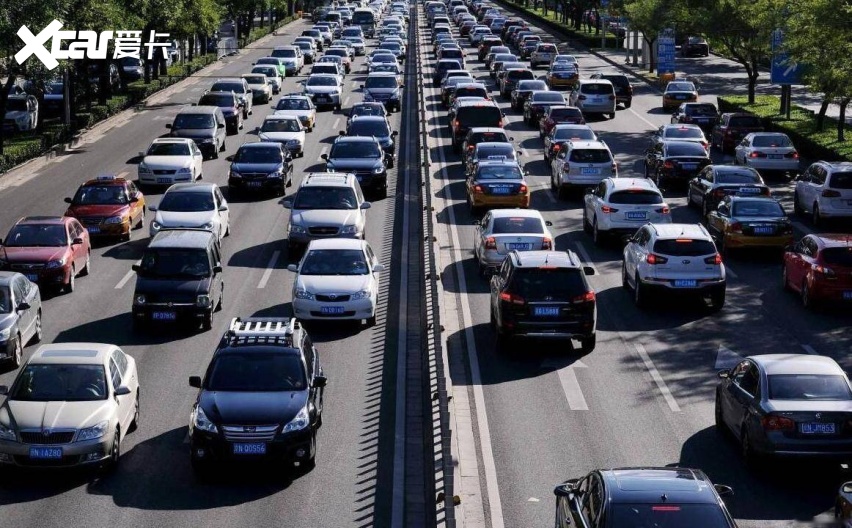 "史上最堵"五一节!我这有一份秘籍,送给担心堵车的你