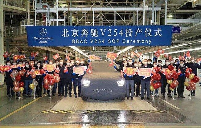 轴距2977mm 北京奔驰全新GLC下线 搭载2.0T发动机