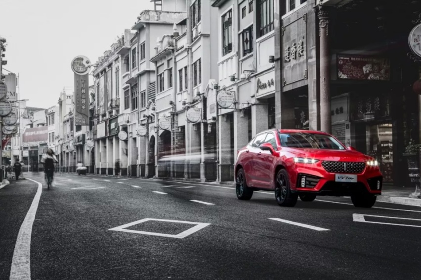 豪华与运动兼备 试驾全新WEY VV7/VV7 GT