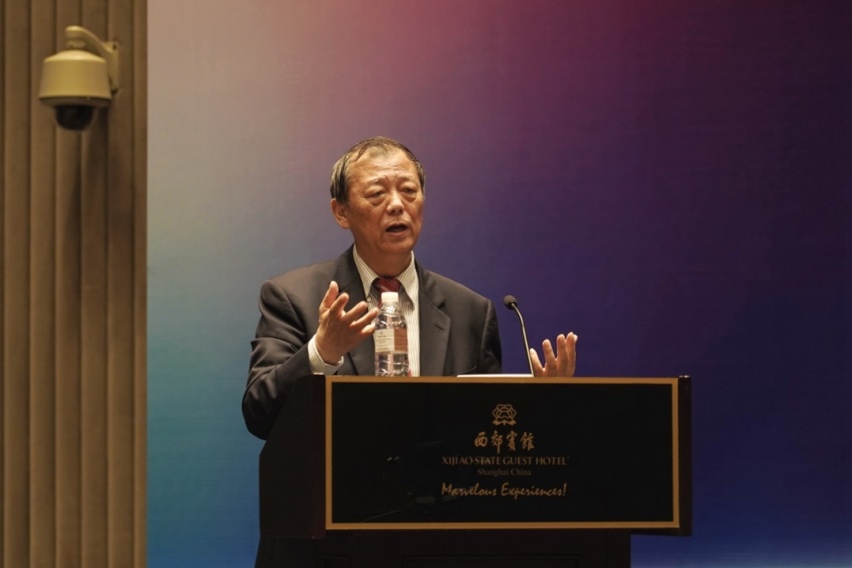 2023中国（上海）智能与新能源汽车峰会举行