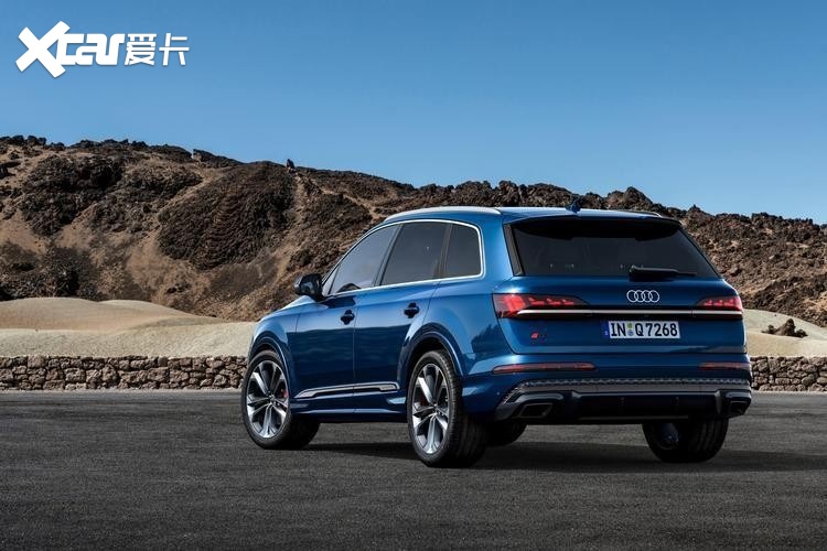 降价增配，新增五座版，2024款奥迪Q7上市，选它还是宝马X5L？