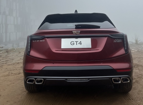 凯迪拉克GT4无伪实车曝光 时尚轿跑式设计/造型更加动感