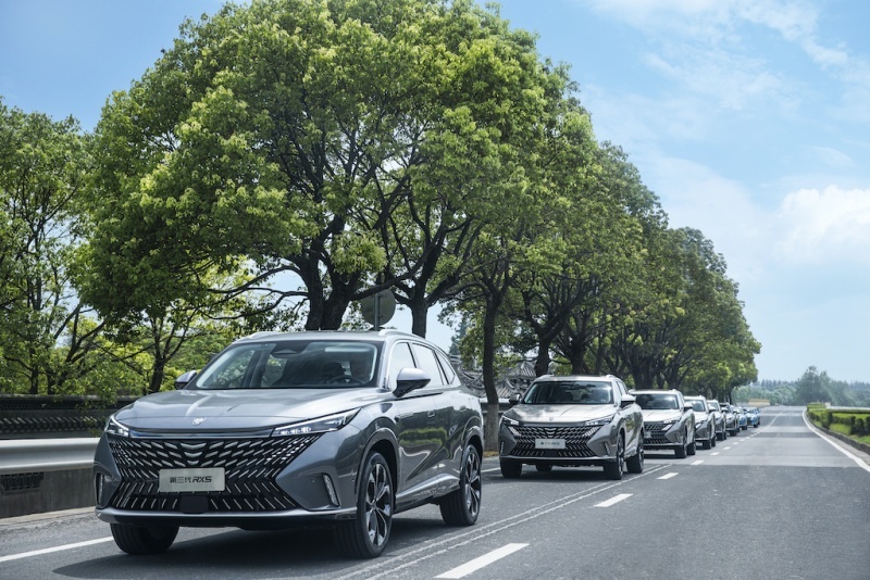 首款搭载NGP功能燃油车 第三代荣威RX5 NGP智驾版8月5日上市