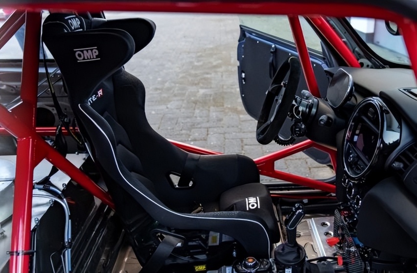 重燃赛车热血 MINI JOHN COOPER WORKS回归赛道