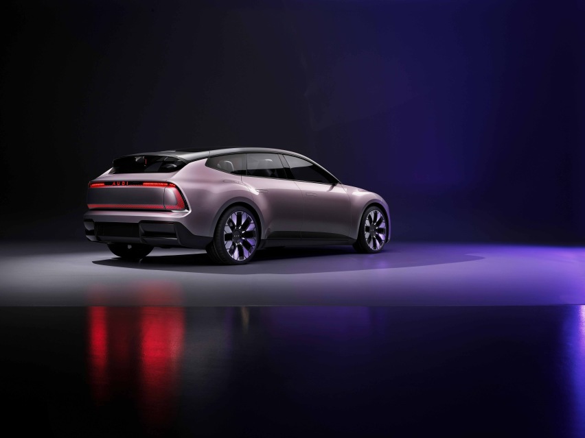 奥迪发布新品牌AUDI，AUDI E概念车全球首次亮相