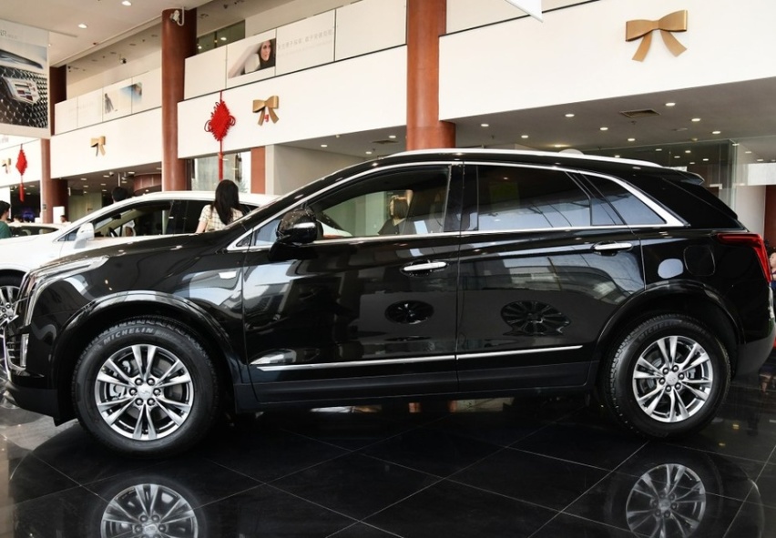 32万预算，凯迪拉克XT5与沃尔沃XC60，你会怎么选？