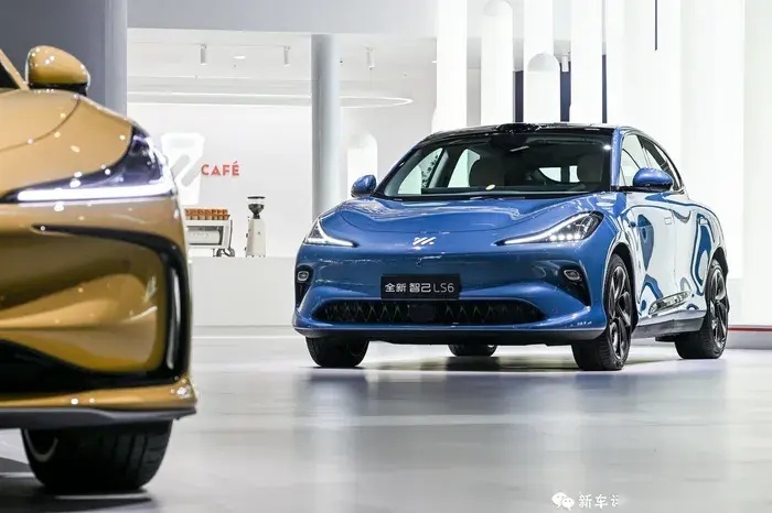 横着走，还能转圈，全新智己LS6能横扫modelY么？