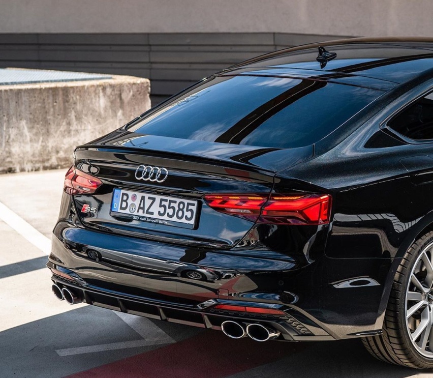 精致运动的设计 新款奥迪S5 Sportback实车